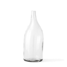 Load image into Gallery viewer, Strandgade Carafe, H26, Clear Glass
