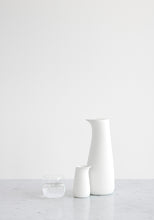 Load image into Gallery viewer, Foster Carafe
