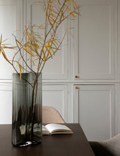 Load image into Gallery viewer, Aer Vase, 49, Smoke
